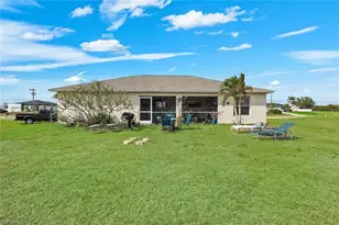 1020 Diplomat Pkwy W, Cape Coral, FL 33993 - Photo 22