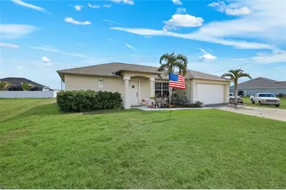 1020 Diplomat Pkwy W, Cape Coral, FL 33993 - Photo 1