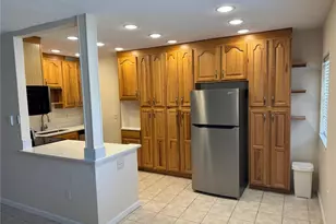 13151 Kings Point Dr, Fort Myers, FL 33919 - Photo 4