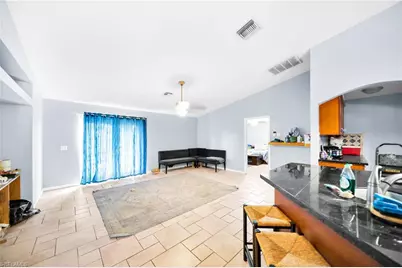 2501 36th St SW, Lehigh Acres, FL 33976 - Photo 8