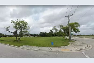 3545 Canal St, Fort Myers, FL 33916 - Photo 2
