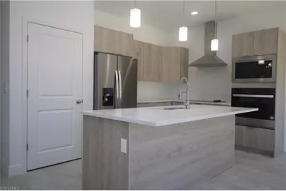 8002 Spice Ct, Labelle, FL 33935 - Photo 2