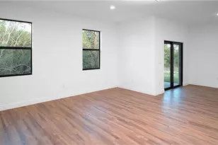 539 Greenbriar Blvd, Lehigh Acres, FL 33972 - Photo 12