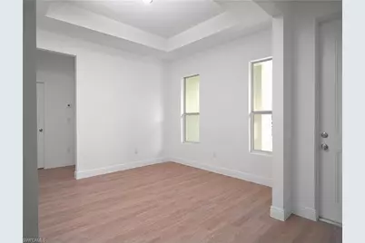 8002 Sherwood Cir, Labelle, FL 33935 - Photo 6