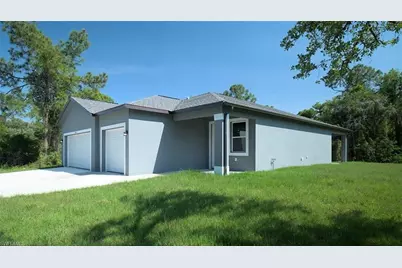 7008 Palpano Cir, Labelle, FL 33935 - Photo 1