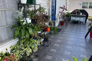 18 Hamlin Ct, Lehigh Acres, FL 33936 - Photo 6