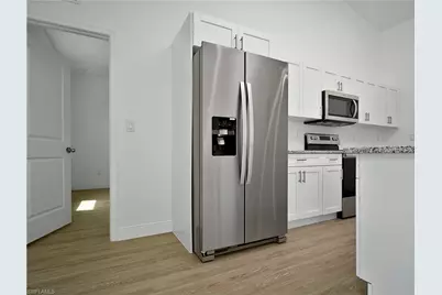 6204 Forest Ct, Labelle, FL 33935 - Photo 8