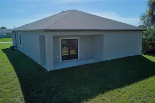 9020 Green Cir, Labelle, FL 33935 - Photo 2