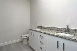 9020 Green Cir, Labelle, FL 33935 - Photo 4