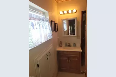 1104 Gulf St, Moore Haven, FL 33471 - Photo 10