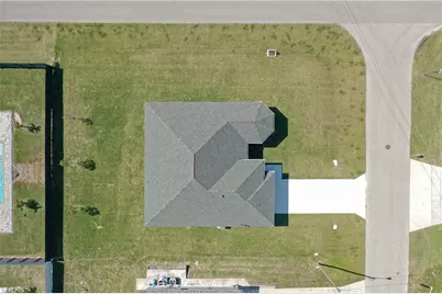 710 NW 2nd Ln, Cape Coral, FL 33993 - Photo 32