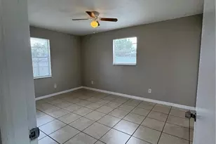 1112 Gifford Ave S, Lehigh Acres, FL 33936 - Photo 14