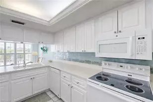 4229 SE 19th Pl, Cape Coral, FL 33904 - Photo 8