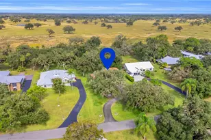 1210 Riverbend Dr, Labelle, FL 33935 - Photo 6