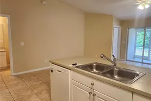 415 NE 25th Ave, Cape Coral, FL 33909 - Photo 8