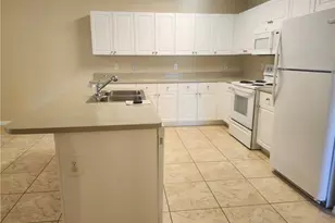 415 NE 25th Ave, Cape Coral, FL 33909 - Photo 4