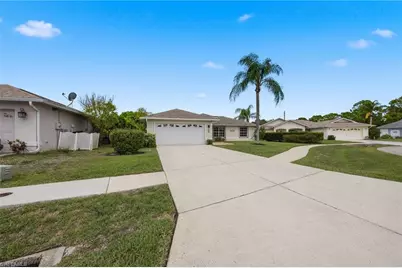 1529 Junior Ct, Lehigh Acres, FL 33971 - Photo 32