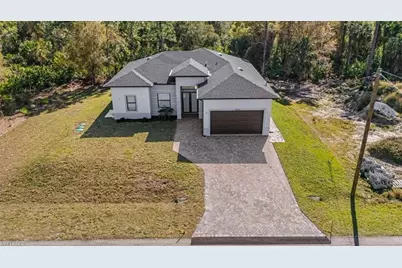 1504 E 6th St, Lehigh Acres, FL 33972 - Photo 4