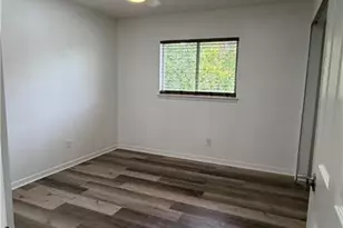 5046 Locke Ln, Lehigh Acres, FL 33973 - Photo 8