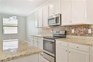 14535 Palamos Cir, Fort Myers, FL 33905 - Photo 8