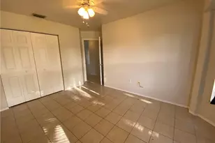 622 SE 13th Pl, Cape Coral, FL 33990 - Photo 10