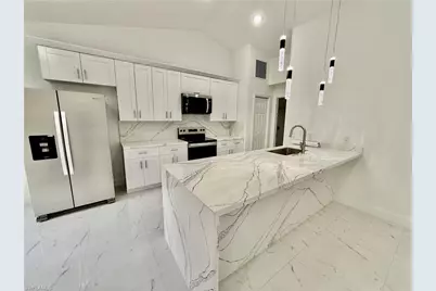 3305 39th St W, Lehigh Acres, FL 33971 - Photo 8