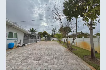 1821 Winkler Ave, Fort Myers, FL 33901 - Photo 20