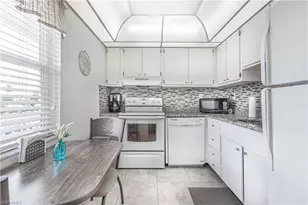 6220 Augusta Dr, Fort Myers, FL 33907 - Photo 2