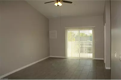 912 SW 39th Ter #104, Cape Coral, FL 33914 - Photo 4