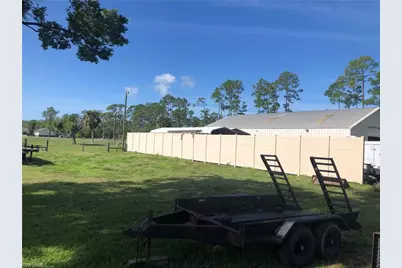 11311 Deal Rd, North Fort Myers, FL 33917 - Photo 16