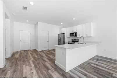 10045 Amicola St, Port Charlotte, FL 33981 - Photo 2