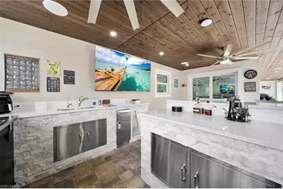 1574 Ricardo Ave, Fort Myers, FL 33901 - Photo 40