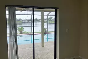 1001 SE 17th St, Cape Coral, FL 33990 - Photo 14
