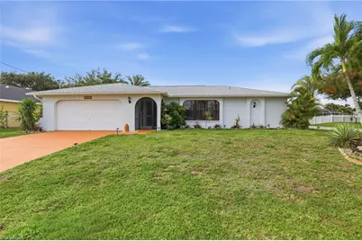 1302 SE 18 St, Cape Coral, FL 33990 - Photo 2
