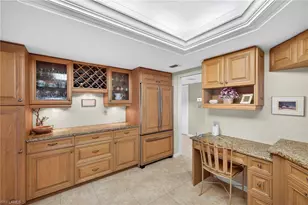 635 E Gulf Dr, Sanibel, FL 33957 - Photo 12