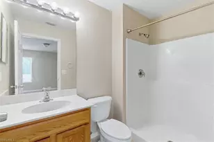 5257 Leeds Rd, Fort Myers, FL 33907 - Photo 16