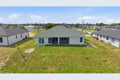 1725 NW 2nd St, Cape Coral, FL 33993 - Photo 40