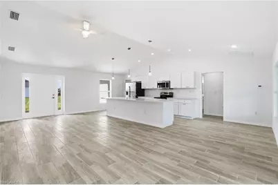 1725 NW 2nd St, Cape Coral, FL 33993 - Photo 10