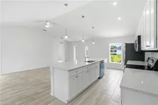 1725 NW 2nd St, Cape Coral, FL 33993 - Photo 14