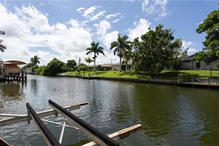 216 SE 30th Terrace, Cape Coral, FL 33904 - Photo 4