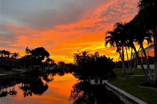 216 SE 30th Terrace, Cape Coral, FL 33904 - Photo 2