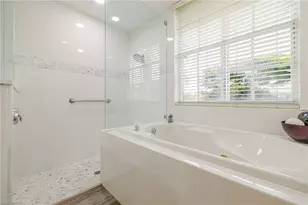 1059 Briarwood Blvd, Naples, FL 34104 - Photo 36