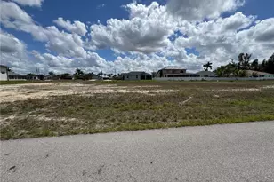 2717 NW 46th Ave, Cape Coral, FL 33993 - Photo 1