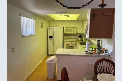12491 McGregor Blvd #21, Fort Myers, FL 33919 - Photo 4