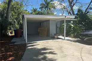 1435 Alcazar Ave, Fort Myers, FL 33901 - Photo 2