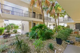 11250 Caravel Cir, Fort Myers, FL 33908 - Photo 28