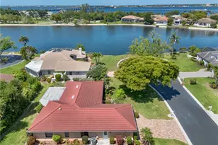 9819 Capstan Ct, Fort Myers, FL 33919 - Photo 40
