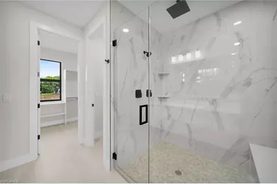 38 NE 8th Pl, Cape Coral, FL 33909 - Photo 26