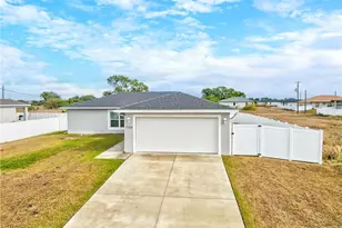 7024 Hero Cir, Labelle, FL 33935 - Photo 4