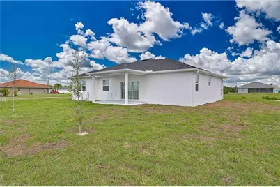 1802 NW 31st Pl, Cape Coral, FL 33993 - Photo 4